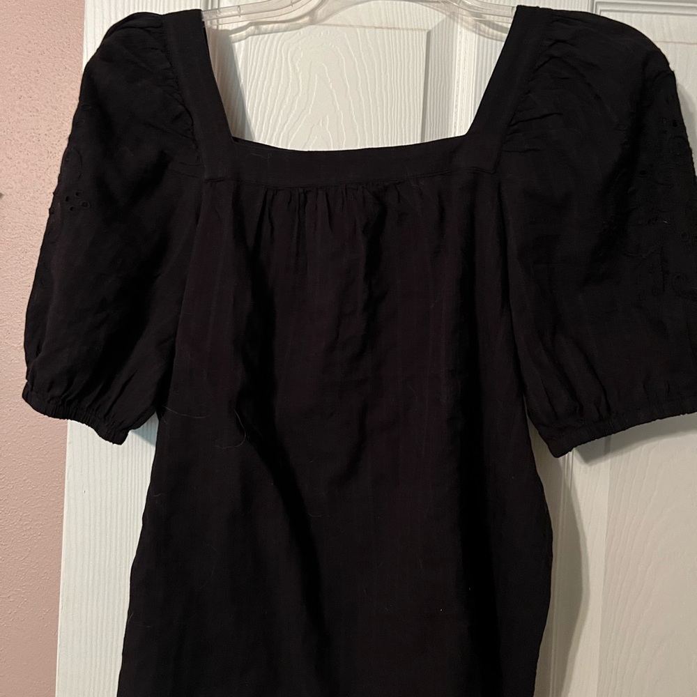 Black Ann Taylor cute black short sleeve cotton top. Brand new tags size large